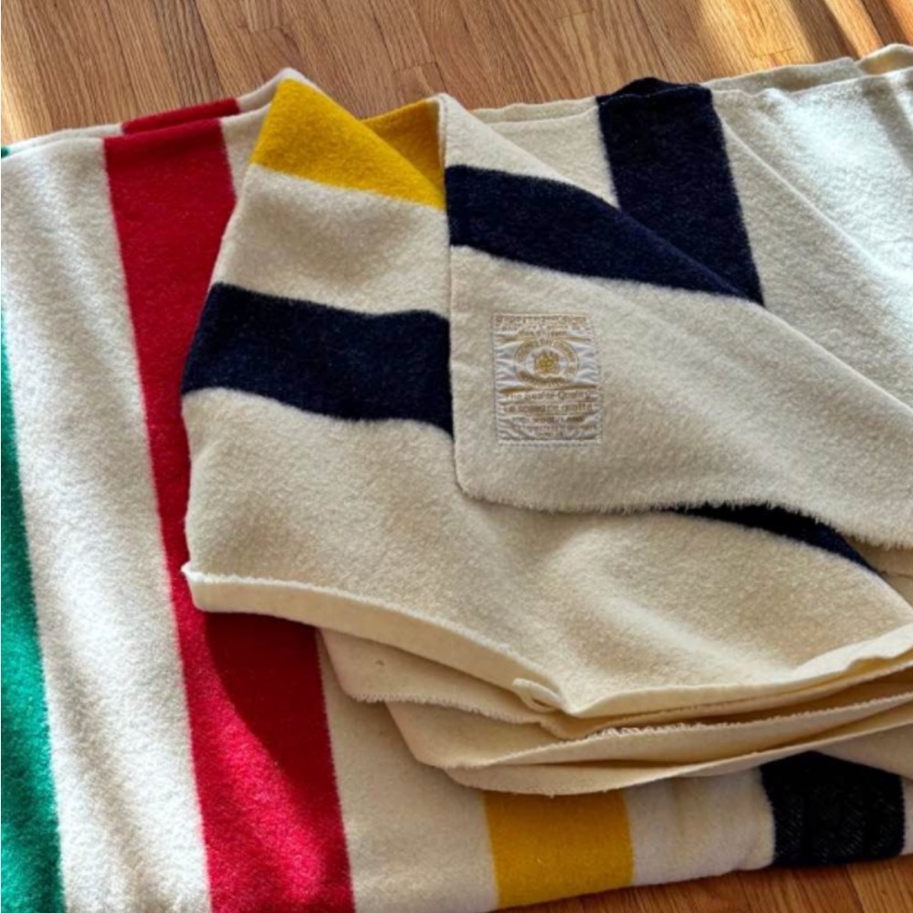 Hudson Bay 8 point king blanket